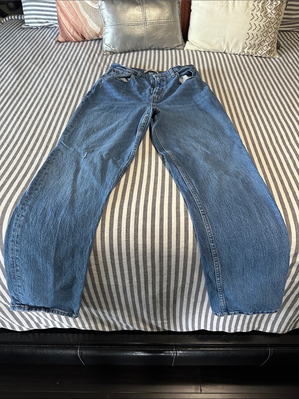 Classic women’s  Blue Denim Jeans - Comfortable Everyday Fit